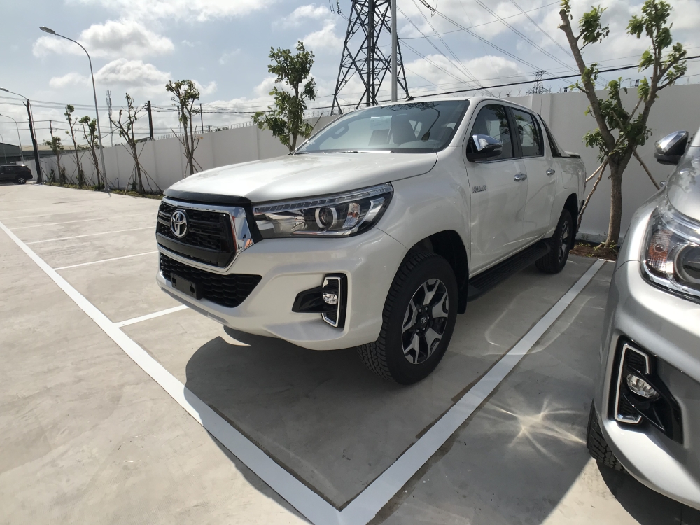 Toyota An Thành Bình Chánh Khuyến Mãi Toyota Hilux 2019, Xe Có Sẳn, Đủ Màu, Giao Ngay