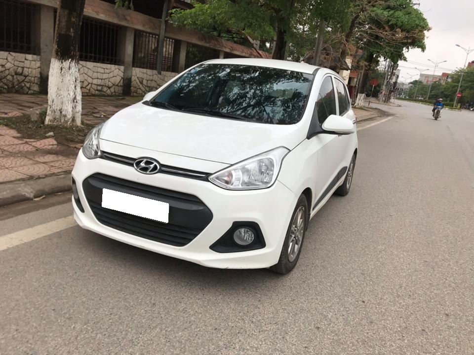Cần bán xe I10, sản xuất 2016. bản 1.2, số tự động Full nút đề