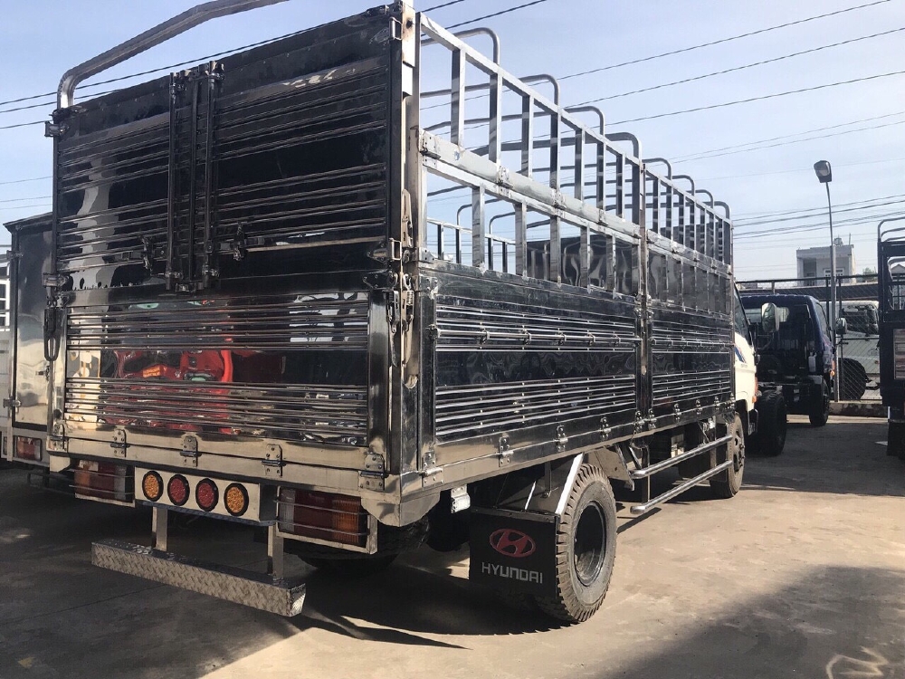 MUA XE TẢI HYUNDAI MIGHTY 8 TẤN TẶNG NGAY  1 CHỈ VÀNG 9999