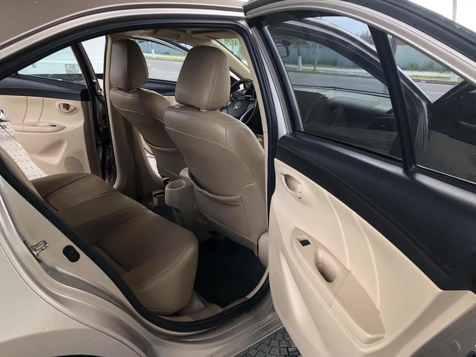 Cần bán cọp Vios số sàn, 2017. màu vàng cát