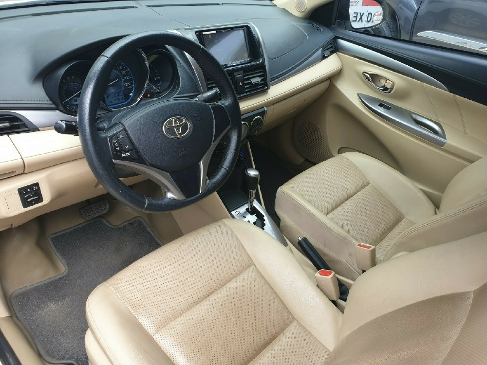 Bán Toyota Vios 1.5G số tự động, sx 2018 màu trắng.