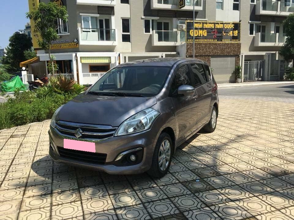 Cần bán xe Suzuki Ertiga 2016 số tự động màu xám titan, nhập Indodesia