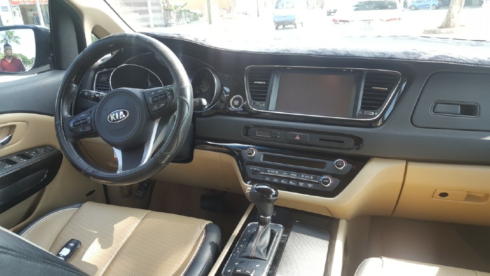 Kia Sedona 2015 Tự động Full Xăng Màu Nâu