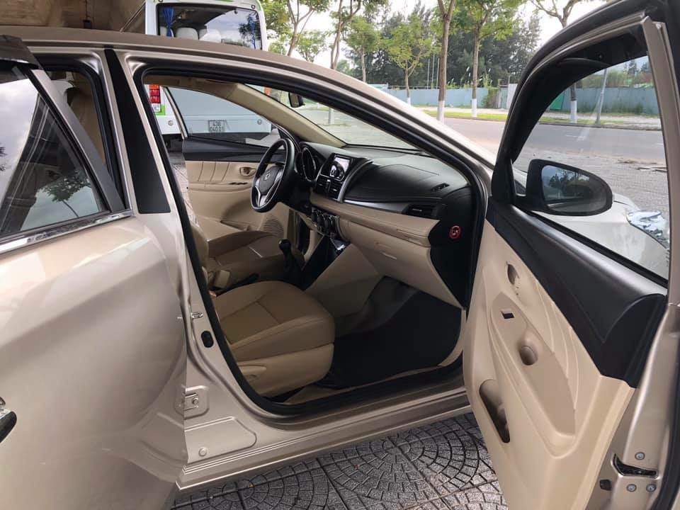 Cần bán cọp Vios số sàn, 2017. màu vàng cát