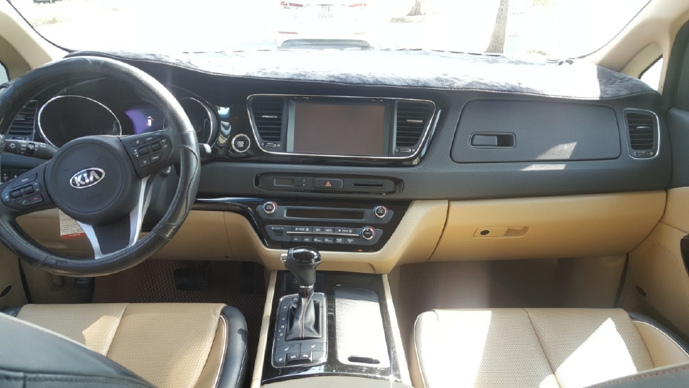 Kia Sedona 2015 Tự động Full Xăng Màu Nâu