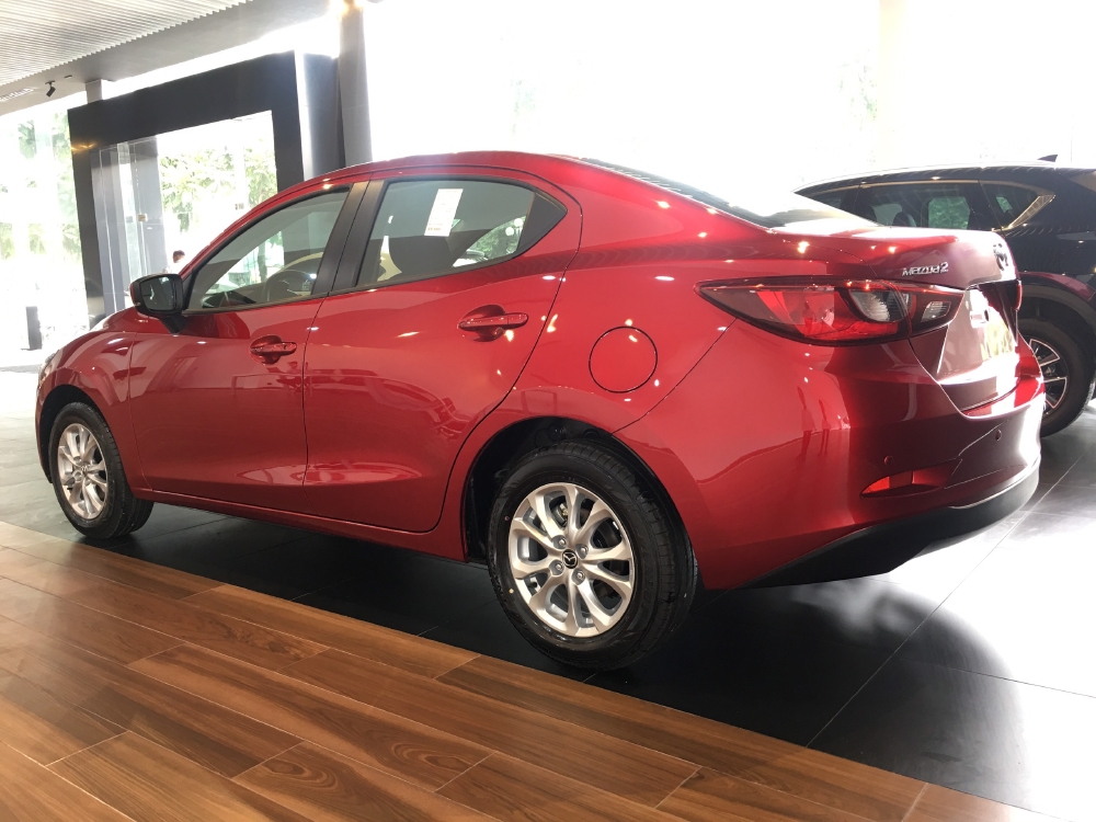 Mazda 2 2019 NHập Khẩu giá siêu Việt