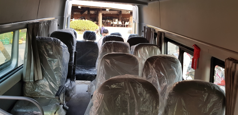 Xe du lịc Jac 16 chổ , M628 -Đời 2019 , Giá đại lý ủy  quyền