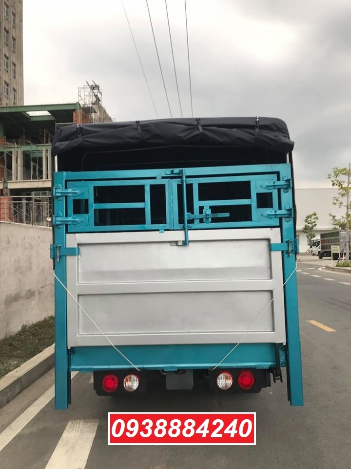Bán xe tải trả góp Thaco Kia K250 / K200 thùng bạt, thùng kín bửng nâng 2.3 tấn Long An Tiền Giang Bến Tre