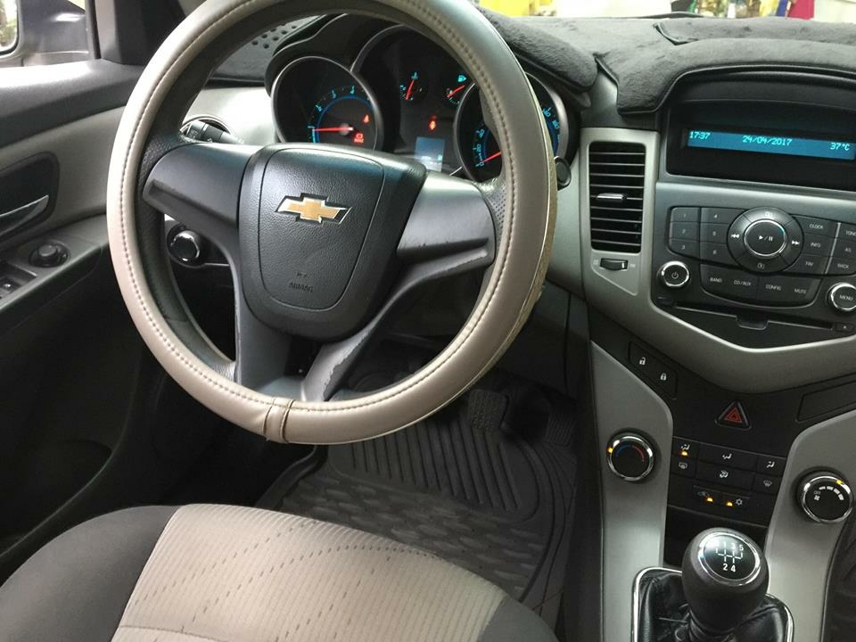 Cruze 2010, số sàn, màu vàng cát