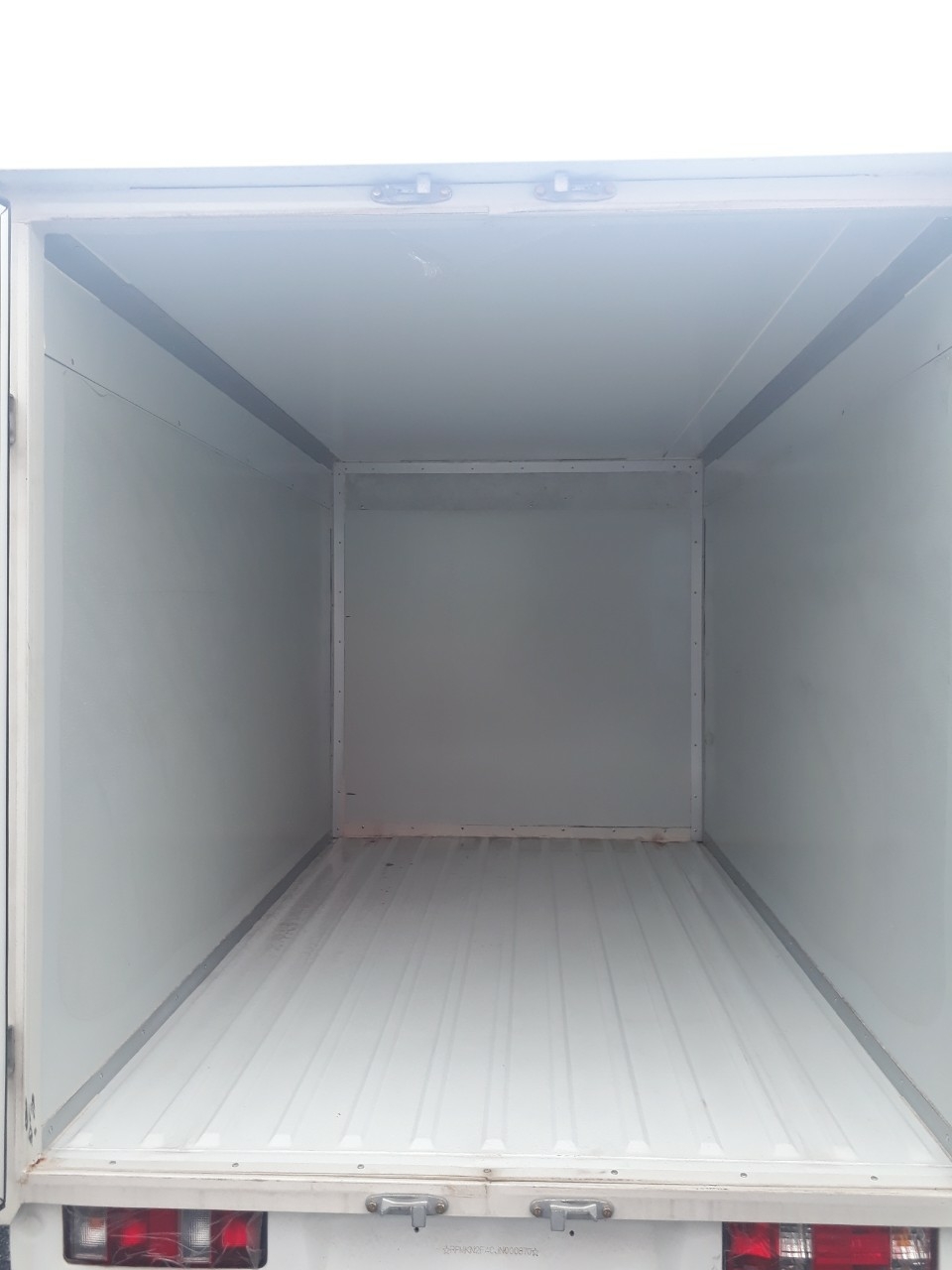 xe tải veamstar 730kg thùng composit bền, rẻ, đẹp