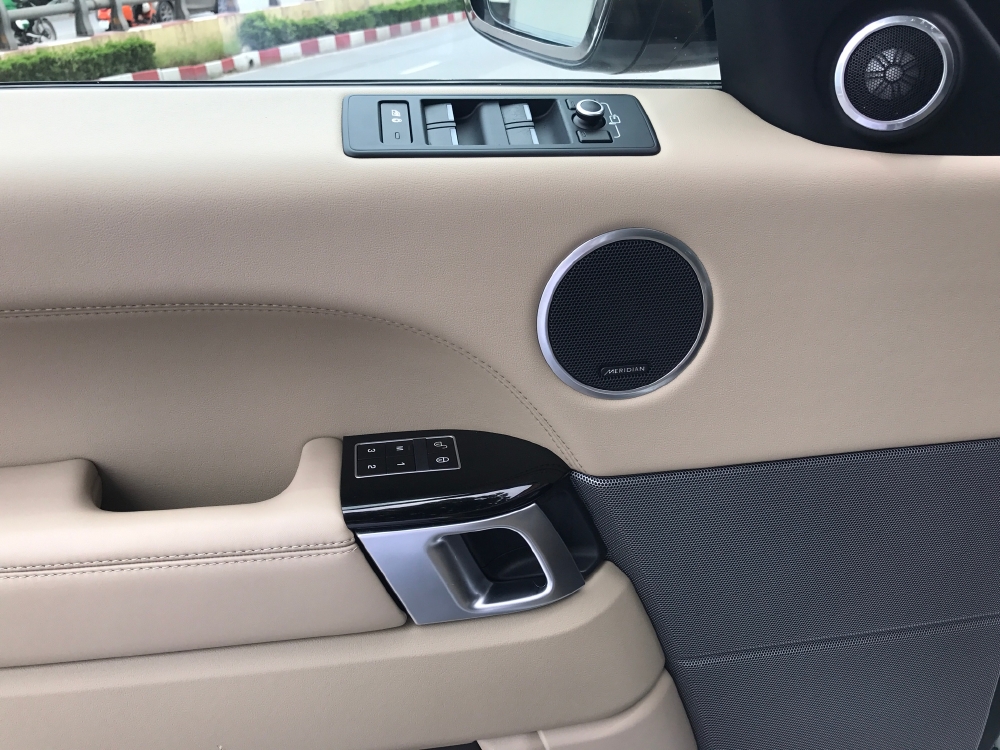 LandRover Sport HSE 2015 trắng