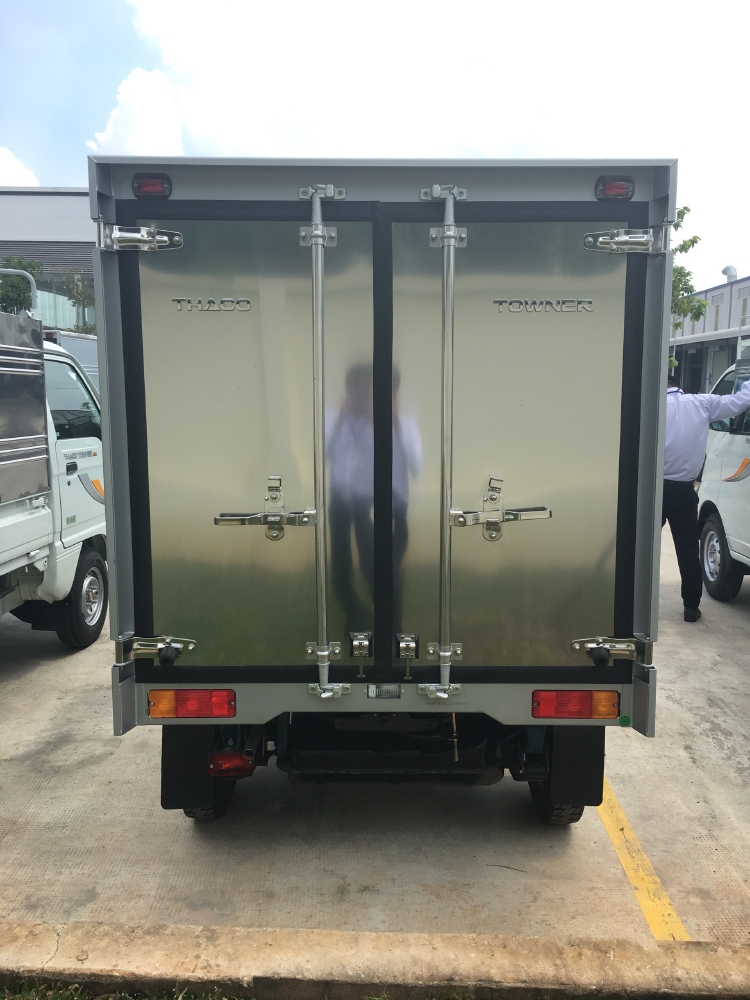 BÁN: Chỉ 63 triệu sở hữu ngay xe tải nhẹ máy xăng TOWNER 800 - 2019
