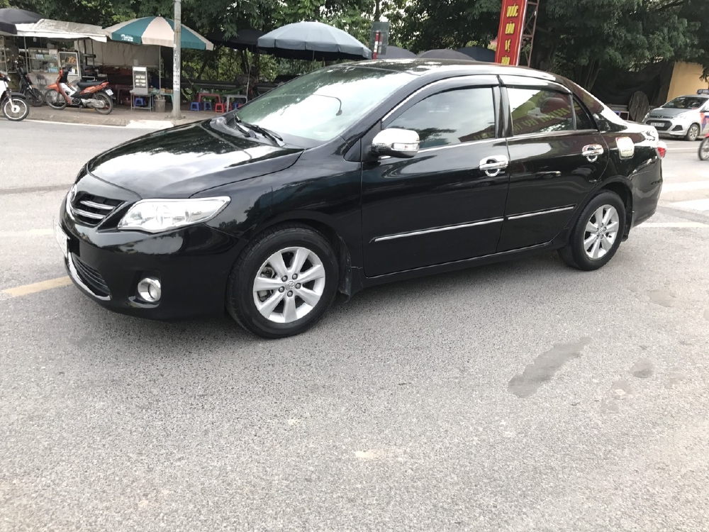 Toyota Corolla altis 1.8G sản xuất năm 2011, màu đen, 1 Chủ Xe Xuất Sắc