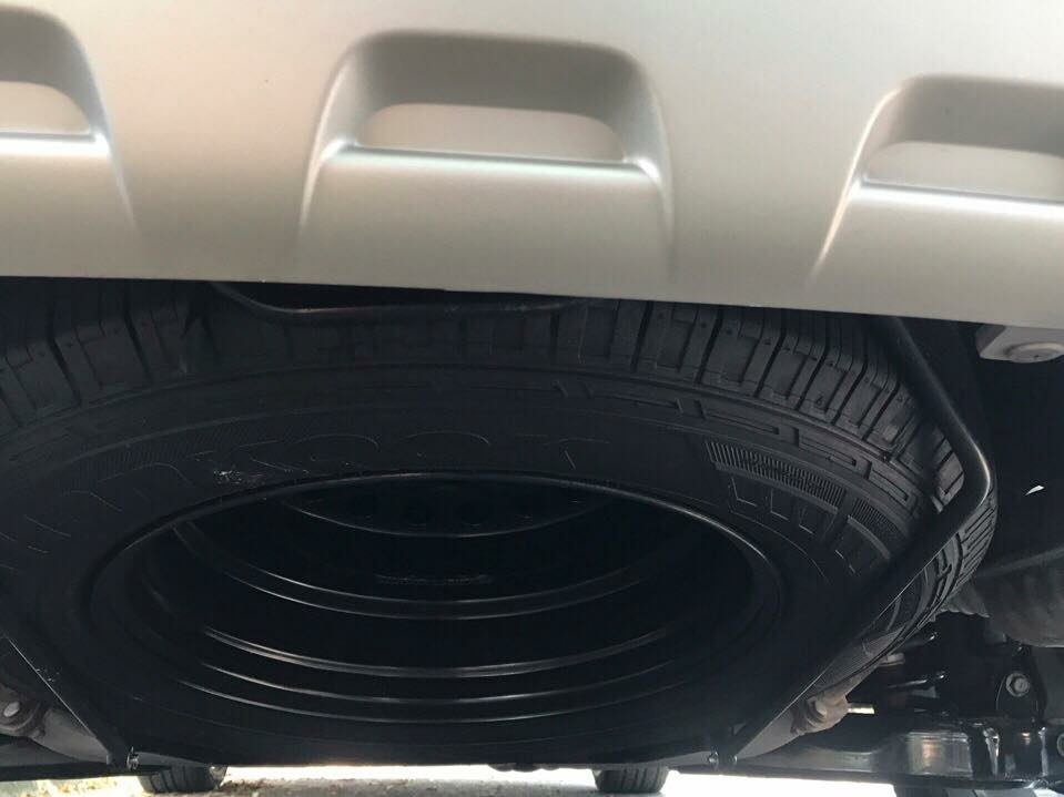 Gia đình cần bán xe Captiva LTZ 2016 đk 2017. số tự động, màu xám