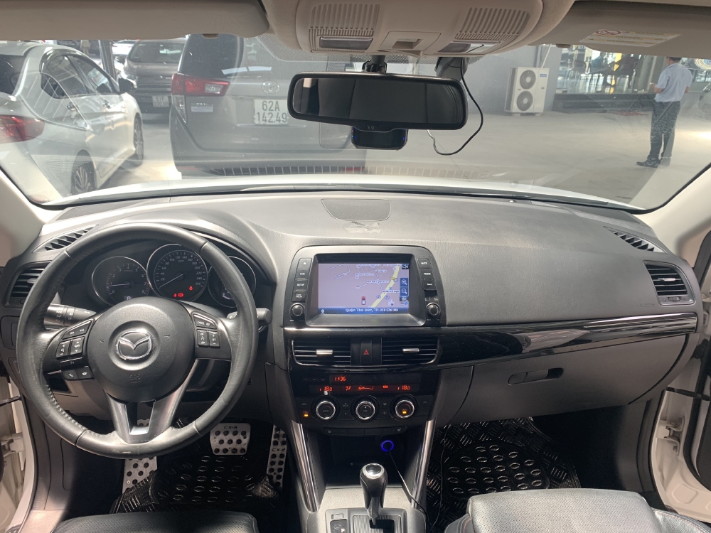 Bán Cx5 2.0AT 2015, màu trắng, đúng chất, biển TP, giá TL, hổ trợ góp