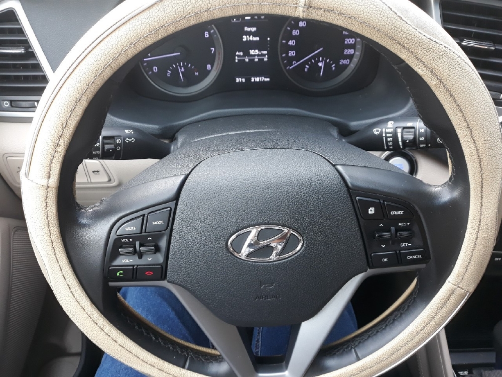 Bán Tucson ATH 2017, màu bạc, đúng chất, biển TP, giá TL, hổ trợ góp