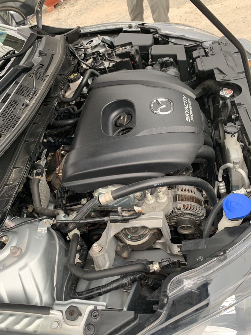 Bán Mazda 2 2017, màu bạc, đúng chất, giá TL, hổ trợ góp