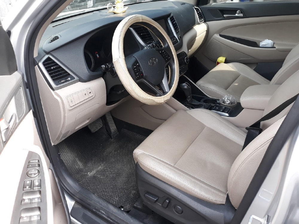 Bán Tucson ATH 2017, màu bạc, đúng chất, biển TP, giá TL, hổ trợ góp