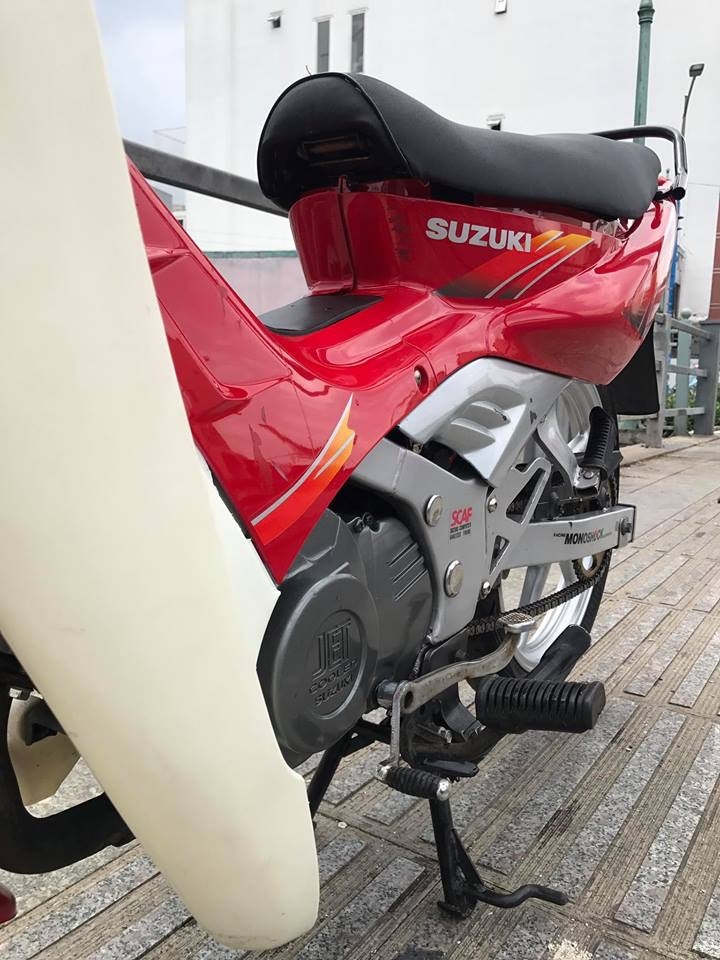 Cần bán Suzuki Xipo Satria 2000 màu đỏ trắng 120cc 6 số  2banhvn