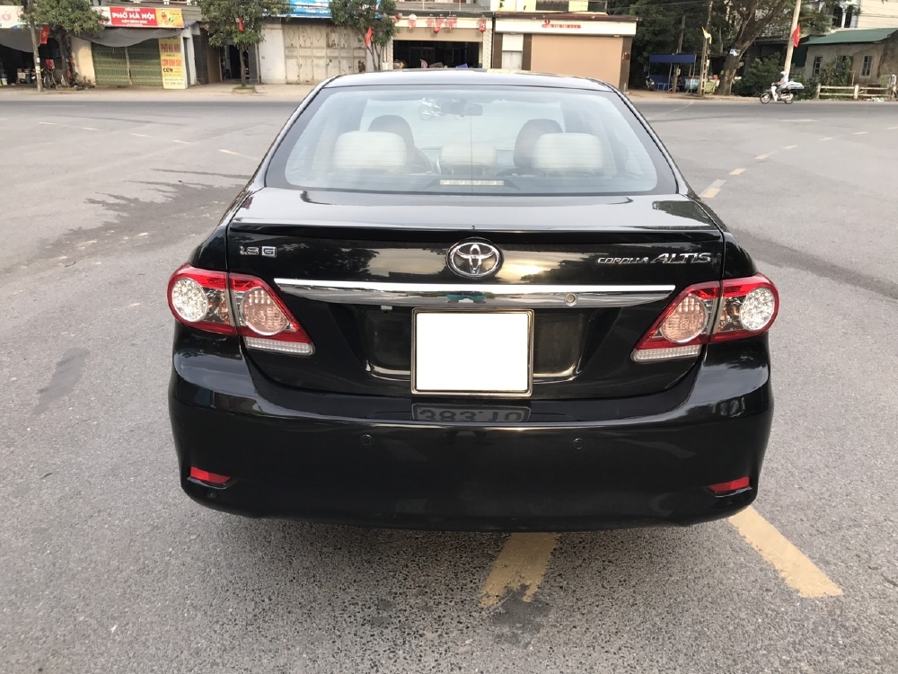 Toyota Corolla altis 1.8G năm sản xuất 2011, màu đen. Xe Cực Tuyển