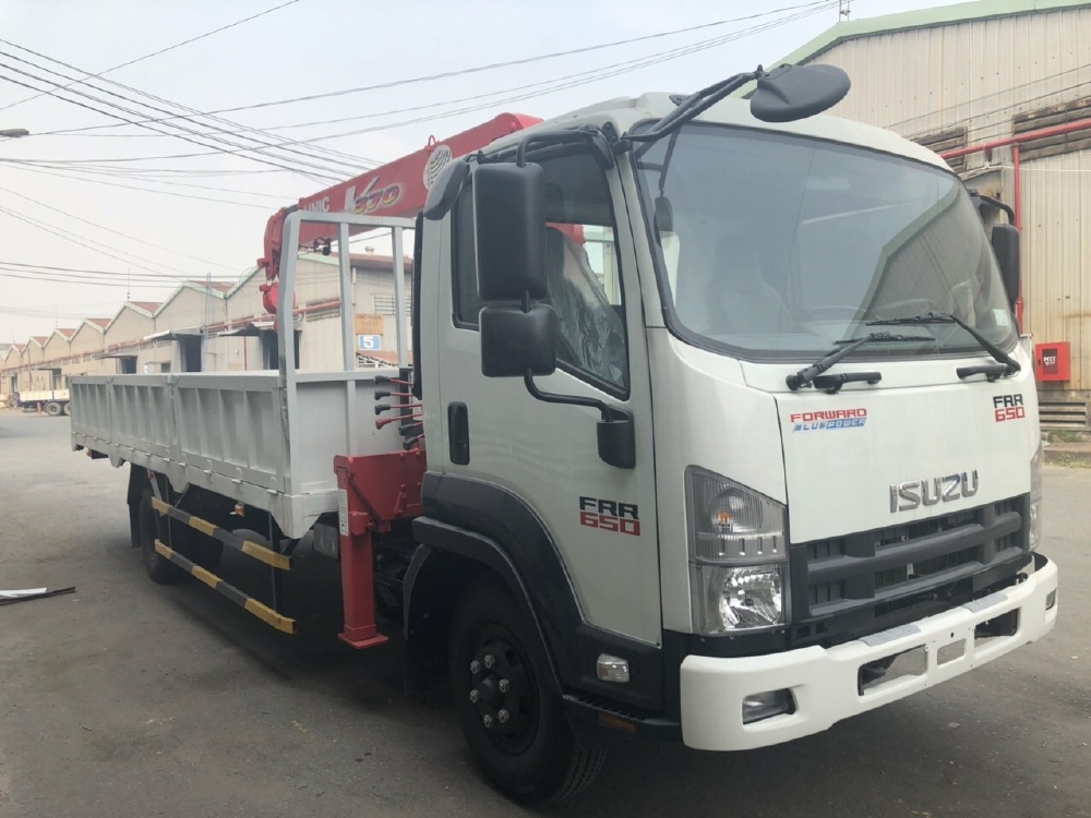 Xe tải ISUZU gắn cẩu UNIC URV375 tải 5 tấn cẩu 3 tấn 5khúc - Trả Góp