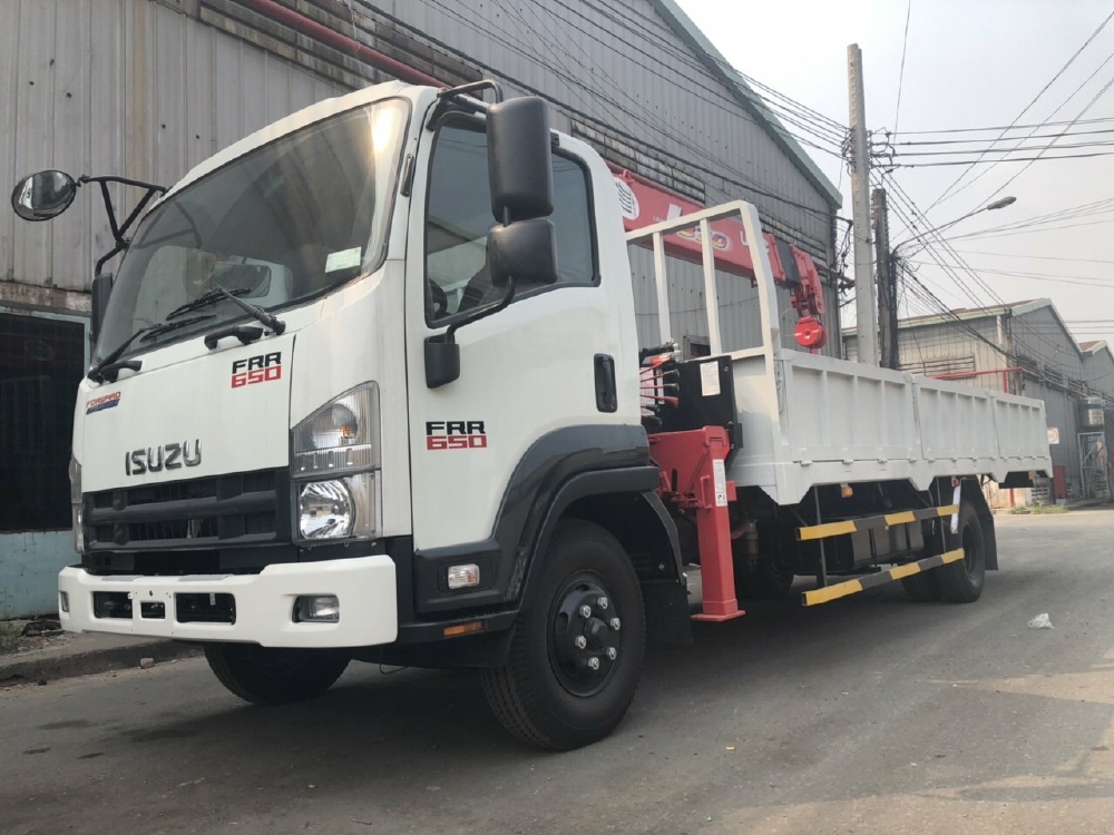 Xe tải ISUZU gắn cẩu UNIC URV375 tải 5 tấn cẩu 3 tấn 5khúc - Trả Góp