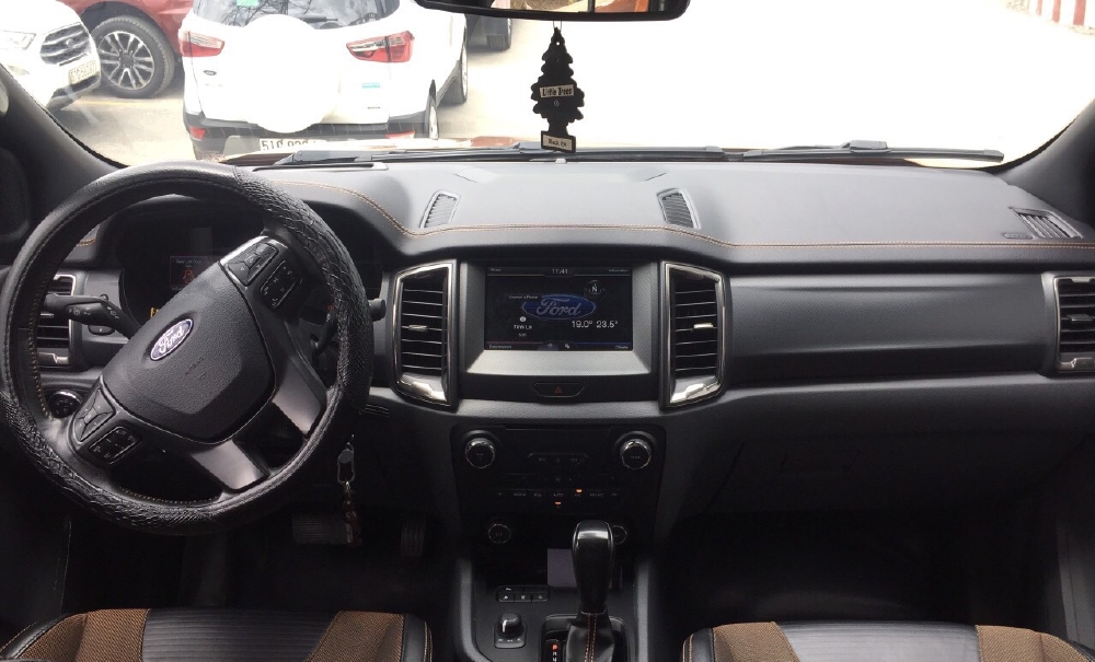 WILDTRAK 3.2, SX 2016, MÀU CAM, GIAO DỊCH HÃNG