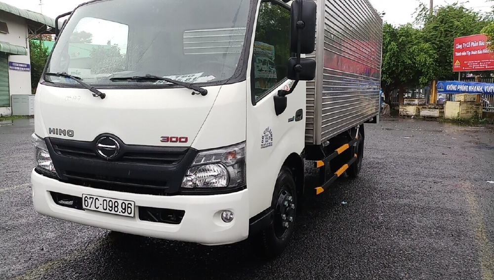 XZU720 Thùng kín (Đã qua sử dụng)