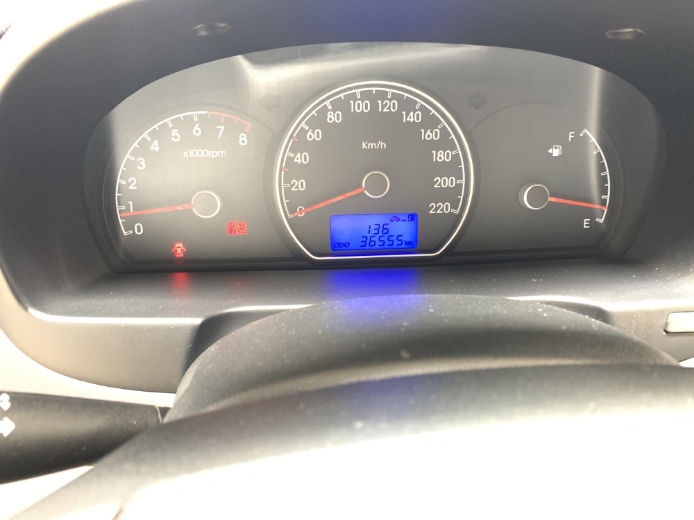 Bán Avante 1.6MT 2016, màu trắng, đúng chất, biển TP, giá TL, hổ trợ góp