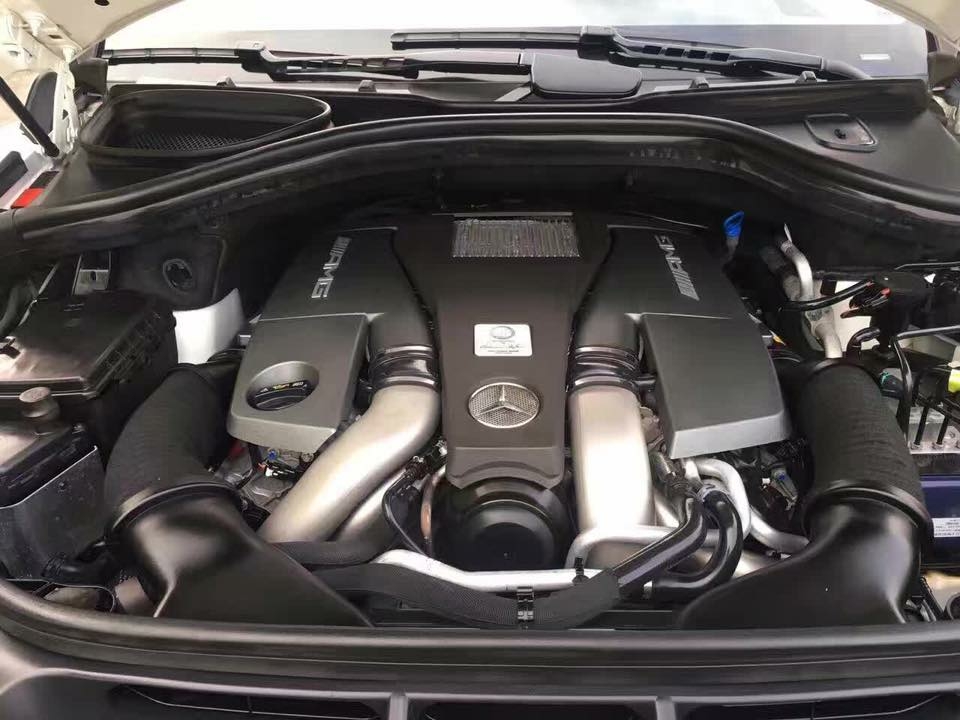 Gia đình cần bán Gl63, sản xuất 2014, bản amg Full, màu trắng tinh,