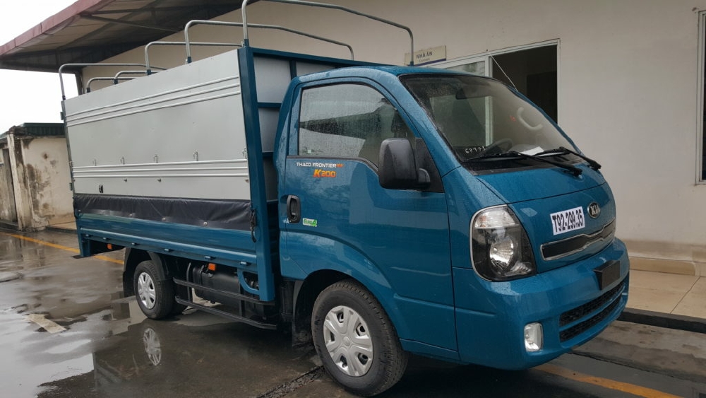 Gía Xe Tải Kia K200 Thùng Bạt tải trọng 1,9 tấn