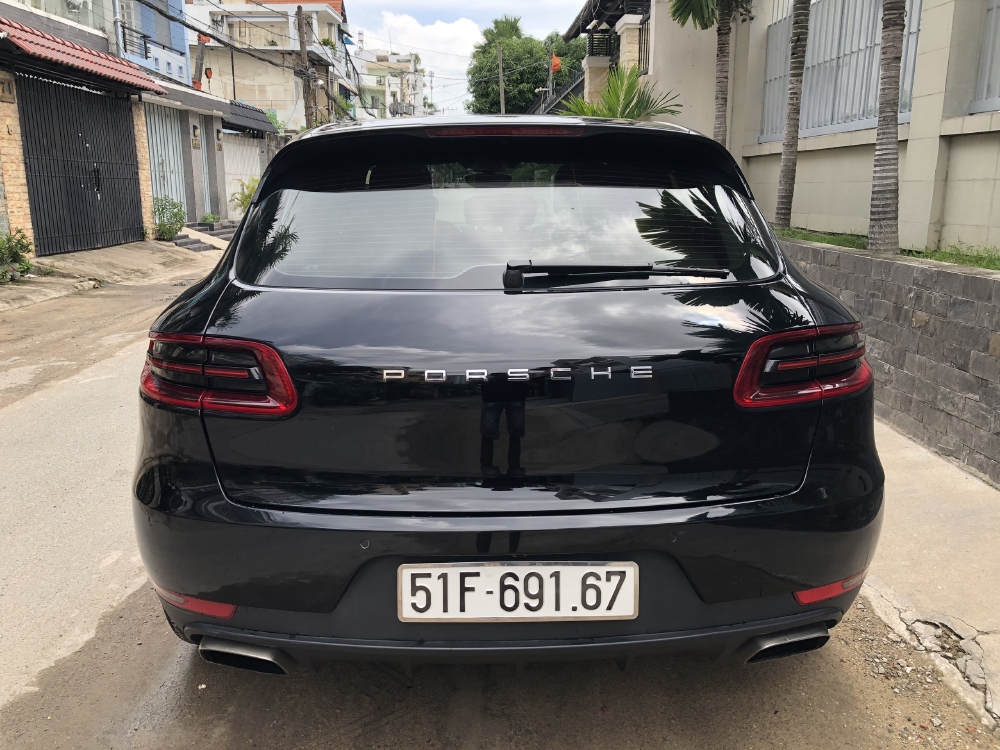 Cần Bán xe Porsche Macan S, đời 2017, màu Đen, nhập khẩu Đức!