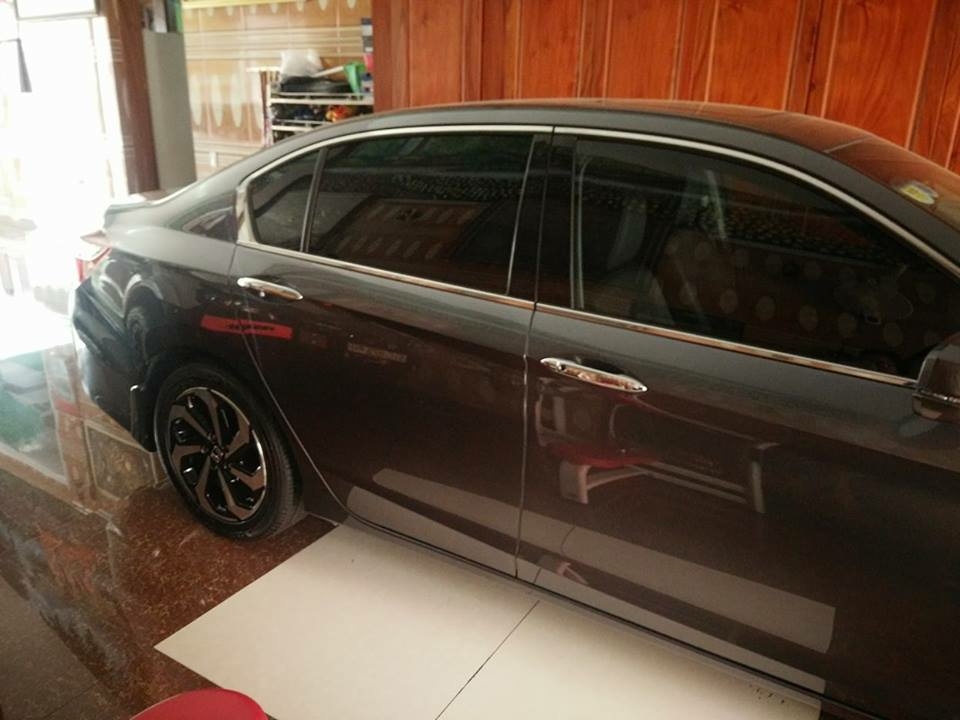 Honda Accord 2018, số tự động, màu xám