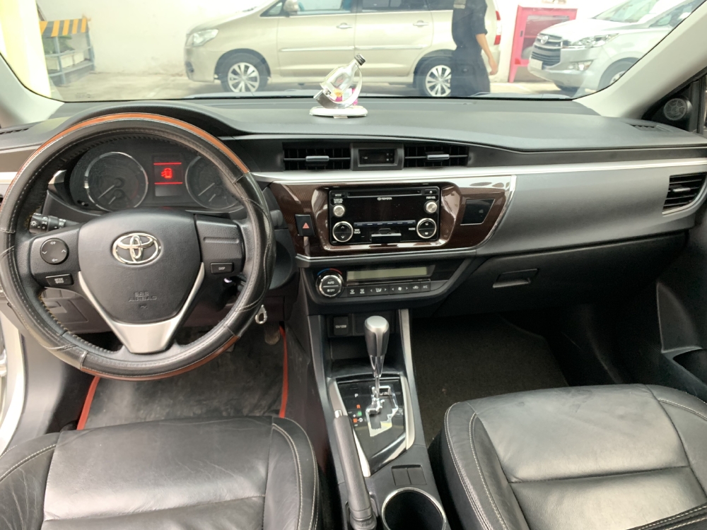 Bán Altis 1.8G số tự động, sx 2015 đăng ký 2016 màu bạc, Xe XHĐ . Ngân hàng hỗ trợ 70%