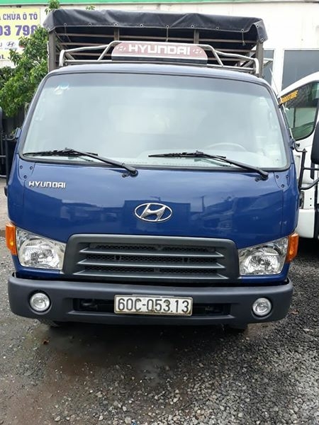cần bán xe tải hd72 đời 2012 mui bạt 3,5 tấn thiết kế bững nâng giá rẽ