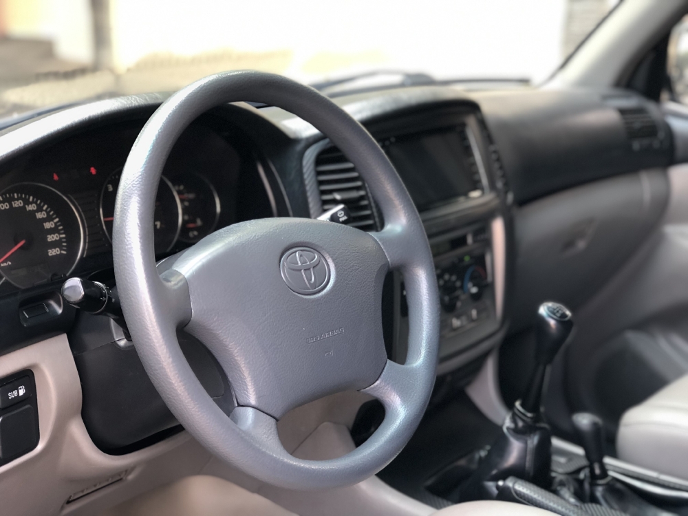 Toyota Land Cruiser 2005