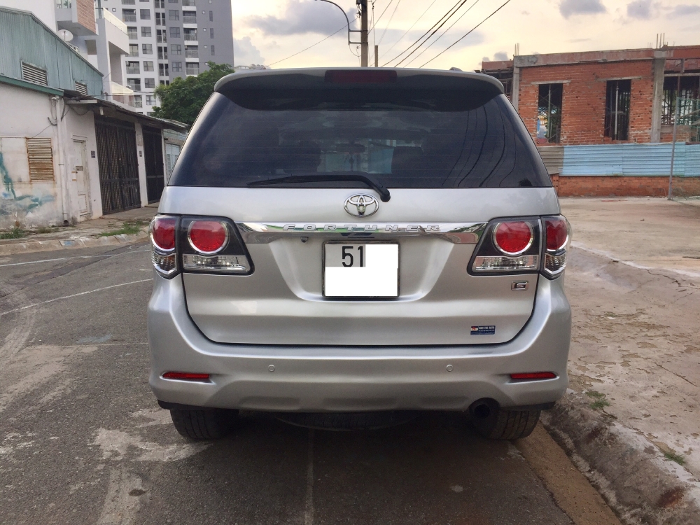 Bán xe Toyota Fortuner 2.5G (4x2), model 2016, màu Bạc!