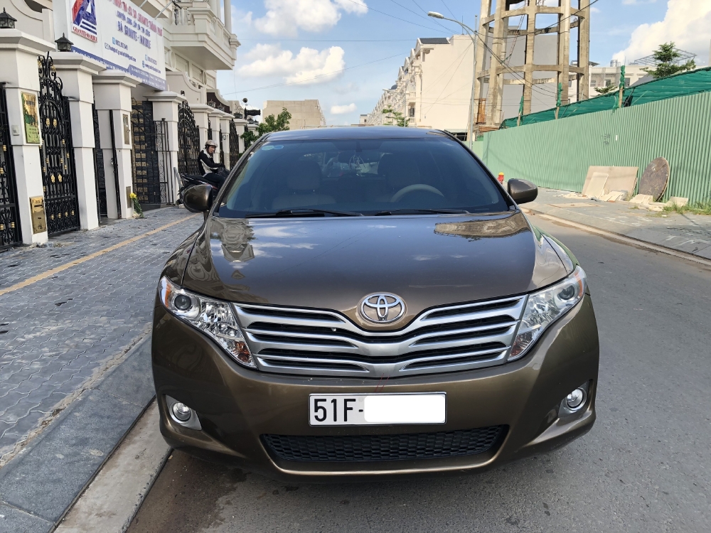 Bán xe Toyota Venza 2.7, đời 2010, nhập Mỹ, Đồ chơi 100 Triệu!!