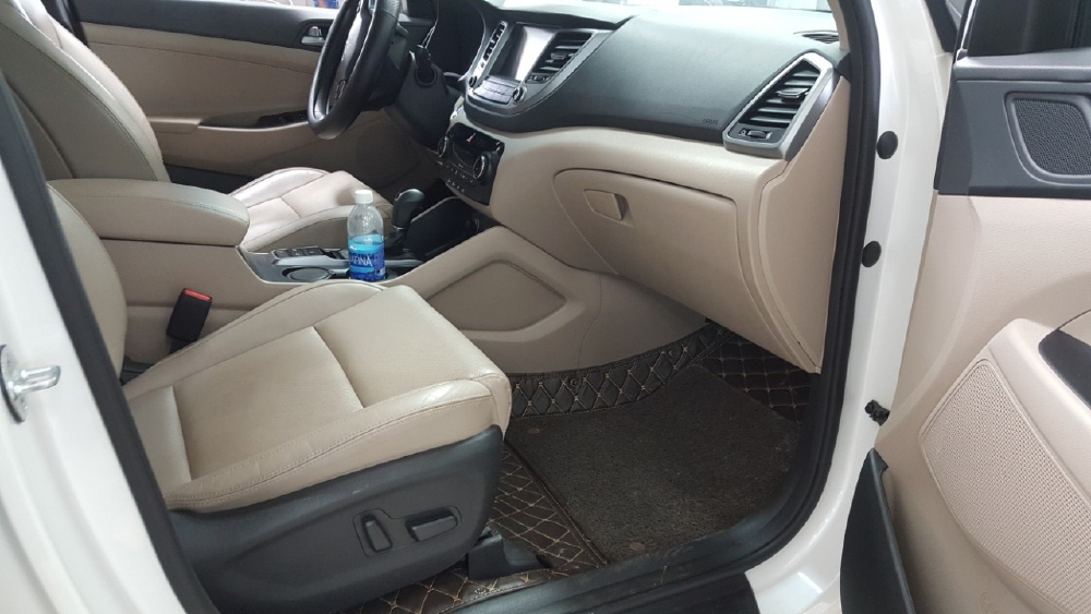 Bán Tucson ATH 2018, màu trắng, đúng chất, biển TP, giá TL, hổ trợ góp