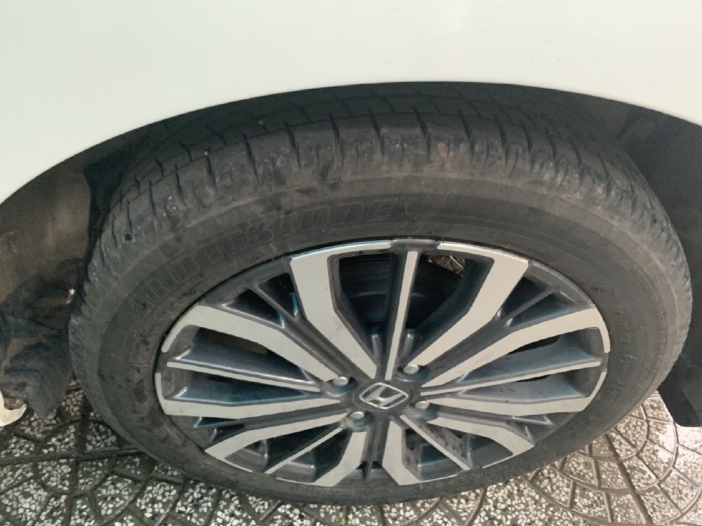 Bán City 1.5CVT 2018, màu trắng, đúng chất, giá TL, hổ trợ góp