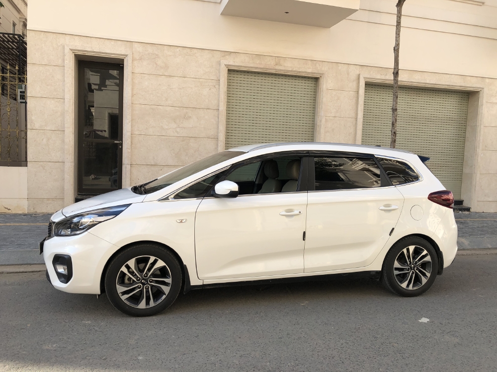 Kia Rondo G MT, Model 2018, nhập Hàn!!