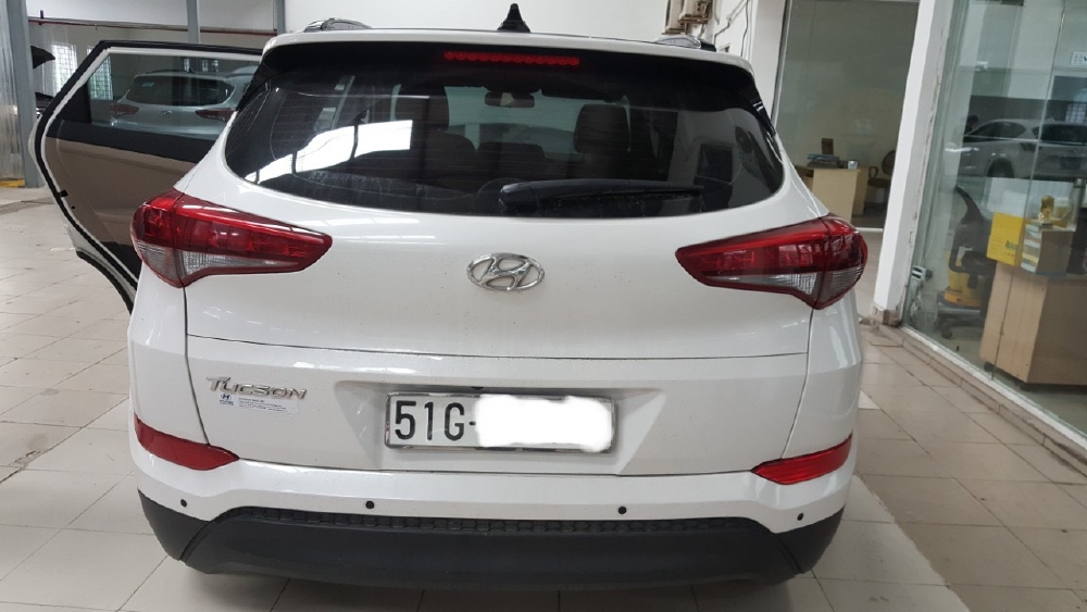 Bán Tucson ATH 2018, màu trắng, đúng chất, biển TP, giá TL, hổ trợ góp