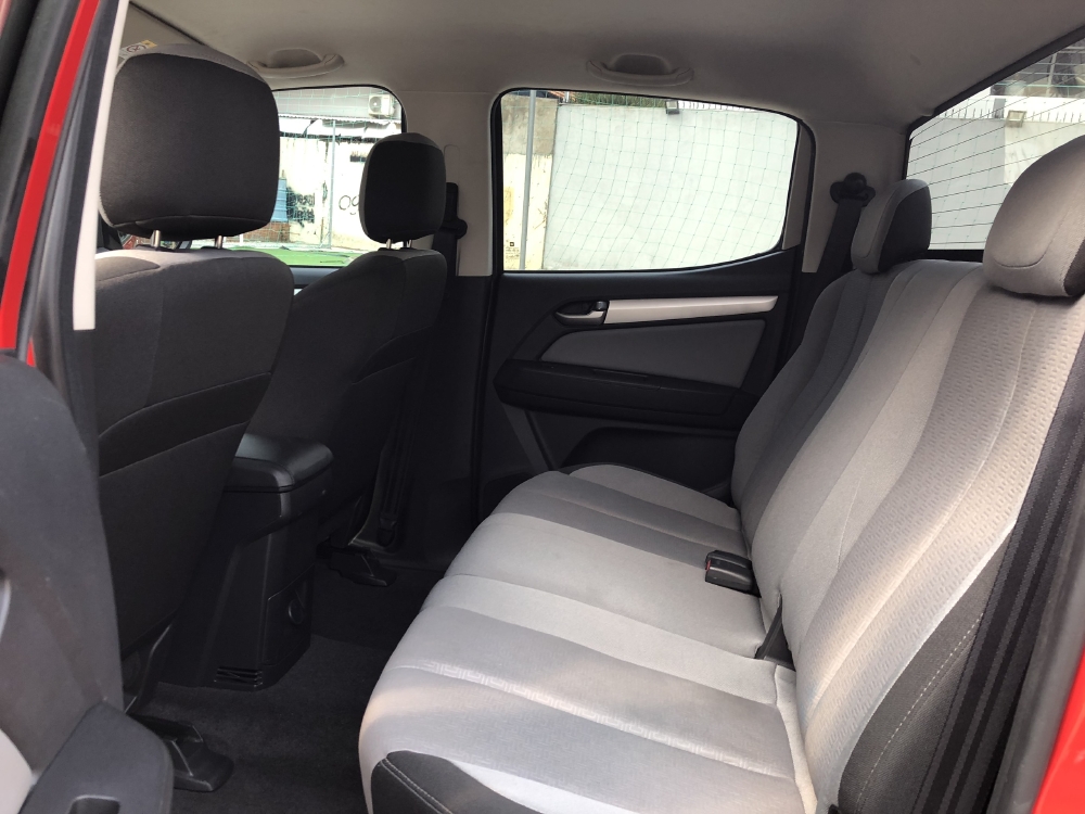 Cần bán gấp xe Chevrolet Colorado LT 2.5L MT 4x2, đời 2018, nhập Mỹ!!