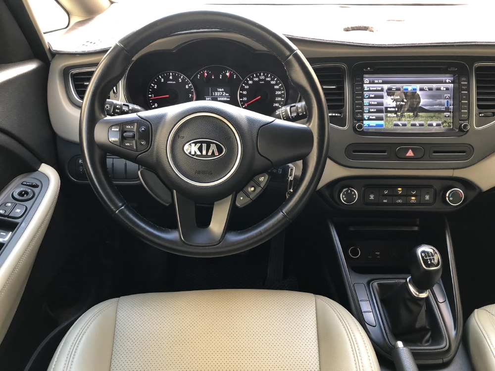 Kia Rondo G MT, Model 2018, nhập Hàn!!
