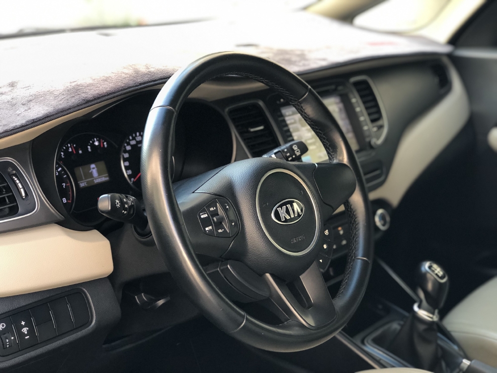 Kia Rondo G MT, Model 2018, nhập Hàn!!