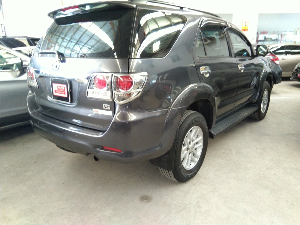 Toyota Fortuner 2013 Xe đẹp, giá tốt, ưu đãi lớn, liên hệ ngay nhé.