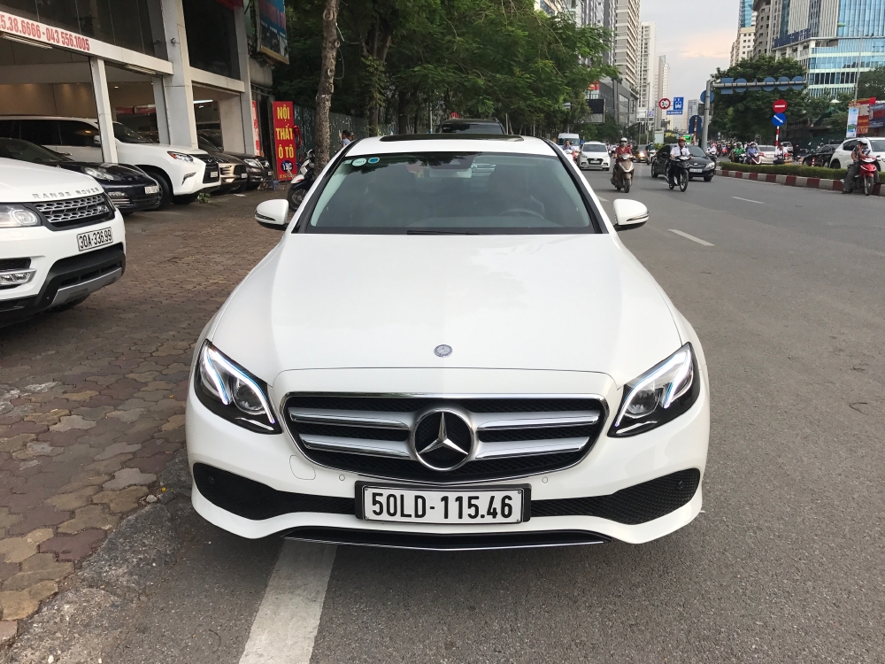 E250 2016 trắng
