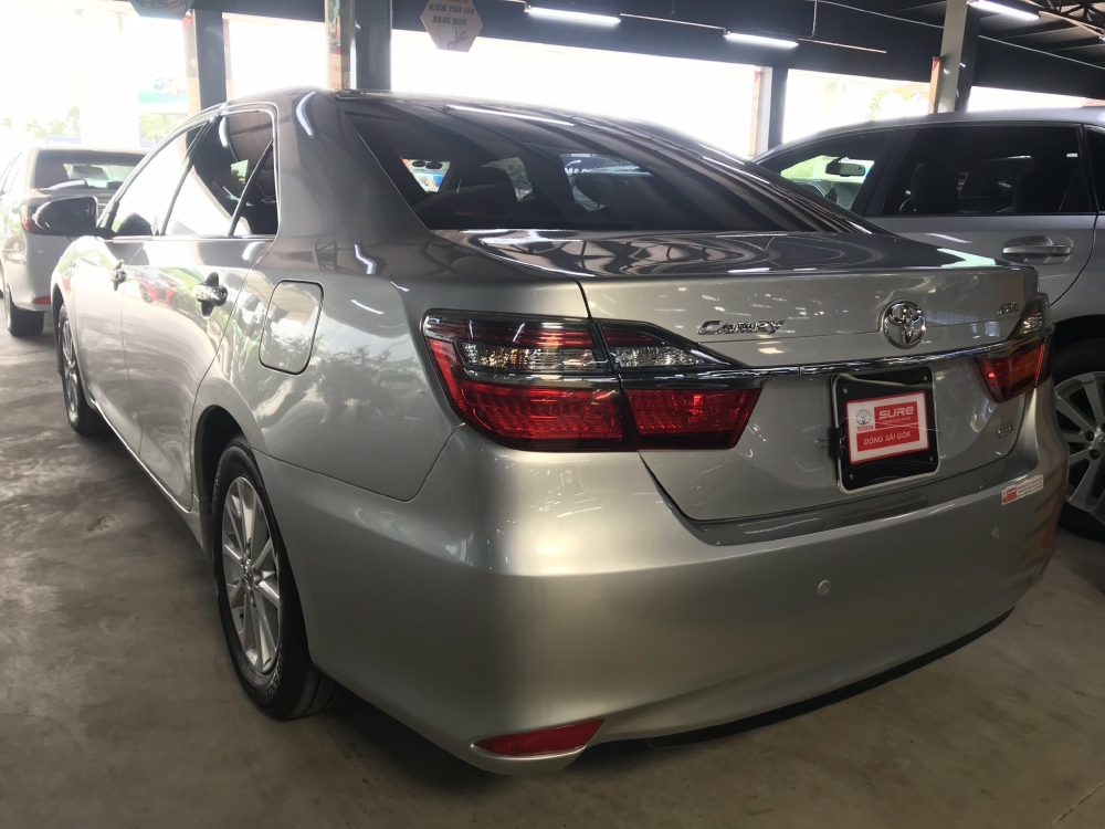 Bán Toyota Camry 2.0E đời 2015, Thương Lượng Giá Tốt