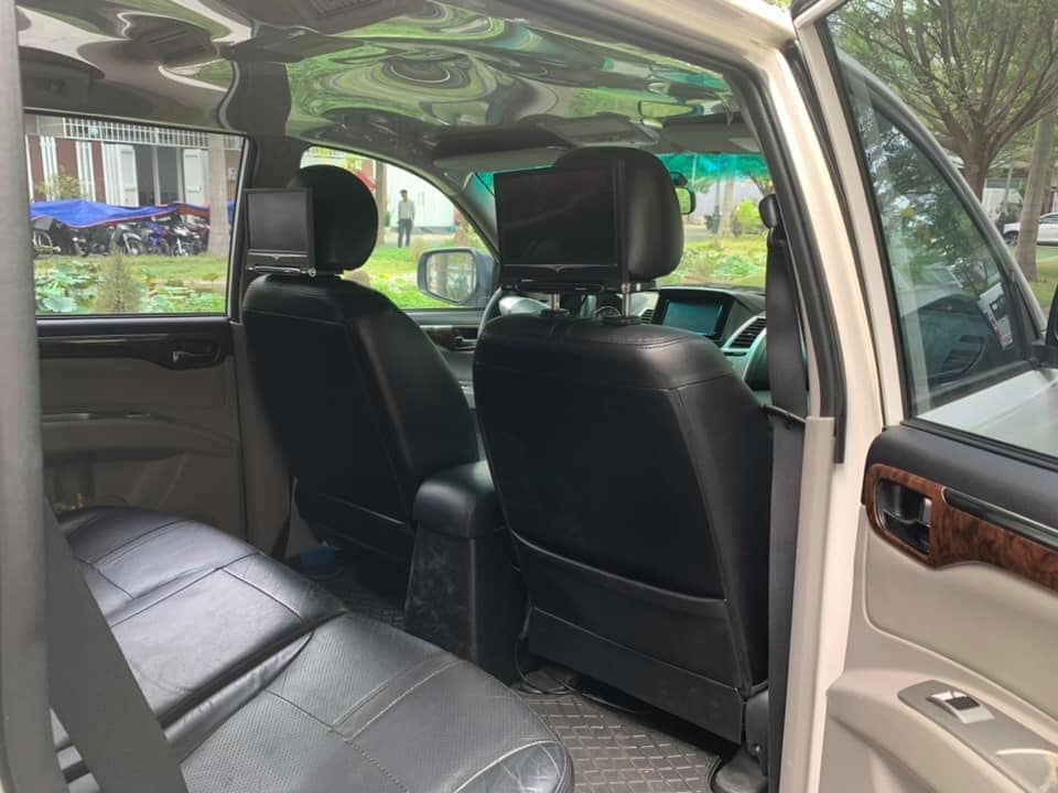 Đổi xe mới cần bán Pajero 2015, số tự động, máy V6, màu trắng