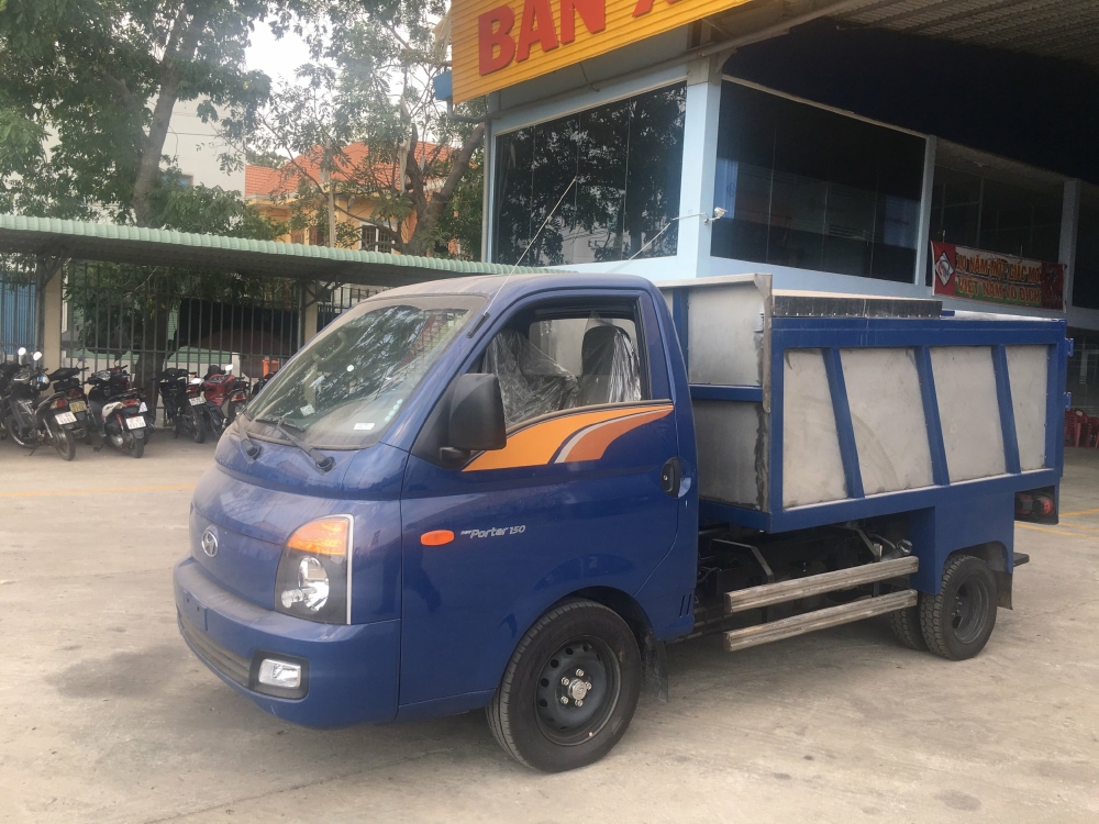 Xe tải Chuyên Dùng CHỞ RÁC HYUNDAI H150 tải 1.2 tấn ( 3.72 khối ) - Trả Góp